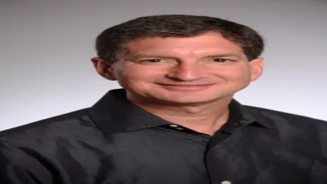 Apple's antenna boss fired?