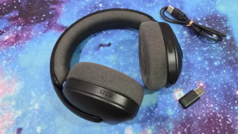 Hands-on review: Logitech G325 Lightspeed wireless gaming headset