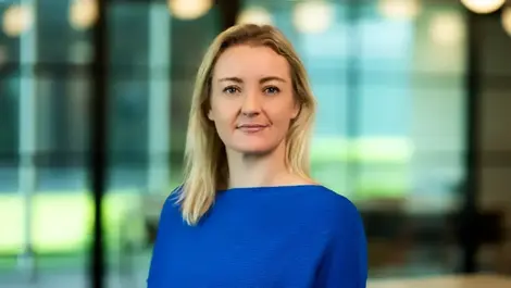 Australian retailers back AI shopping as trust lags